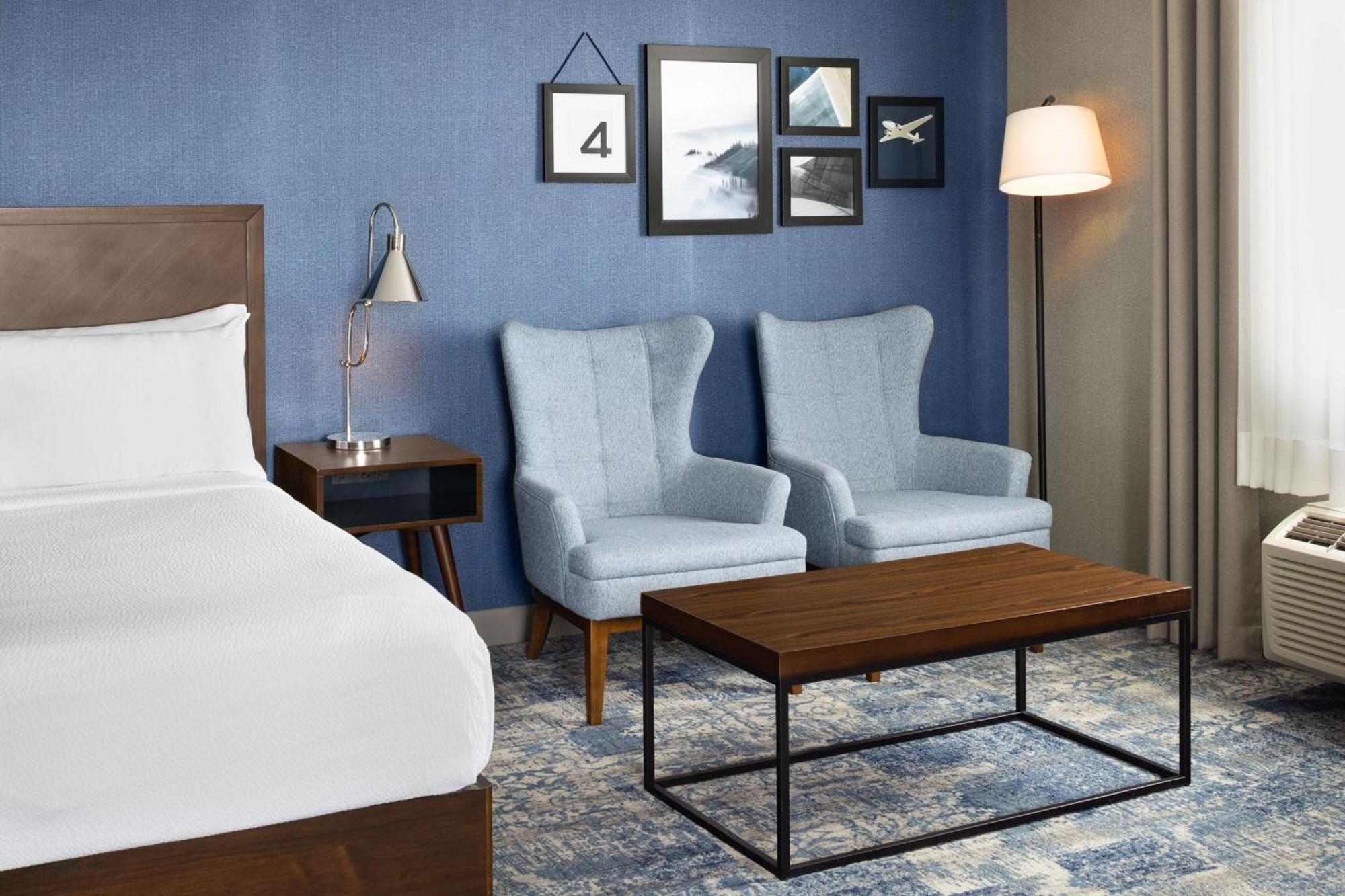 Four Points By Sheraton Edmonton South Экстерьер фото